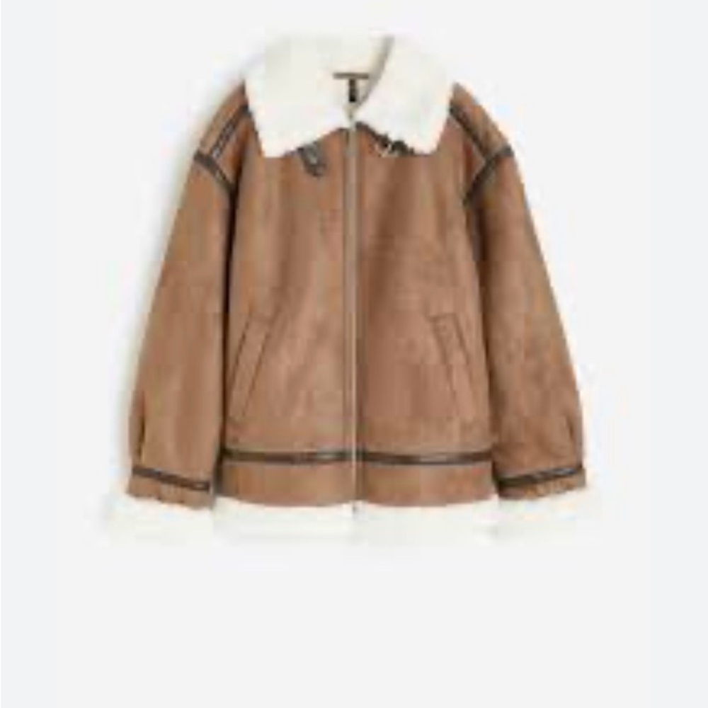 H&M Tan Jacket with Cream Shearling Collar size S oversized